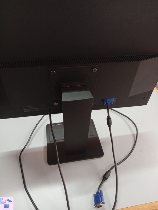 lenovo-1-scaled-1.jpg Monitor Lenovo ThinkVision 23" Full HD LED